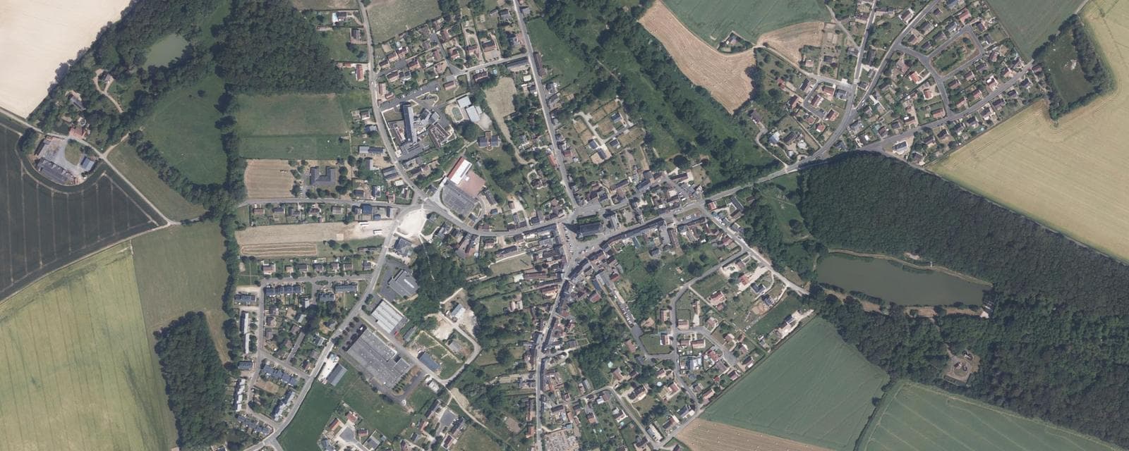Vue aérienne de La Ville-aux-Clercs (Loir-et-Cher)