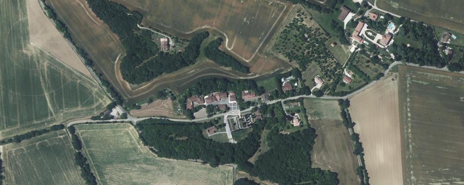 Vue aérienne de Labrihe (Gers)
