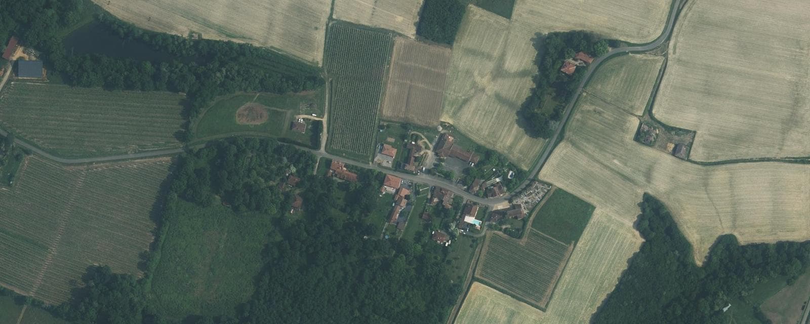 Vue aérienne de Lannemaignan (Gers)