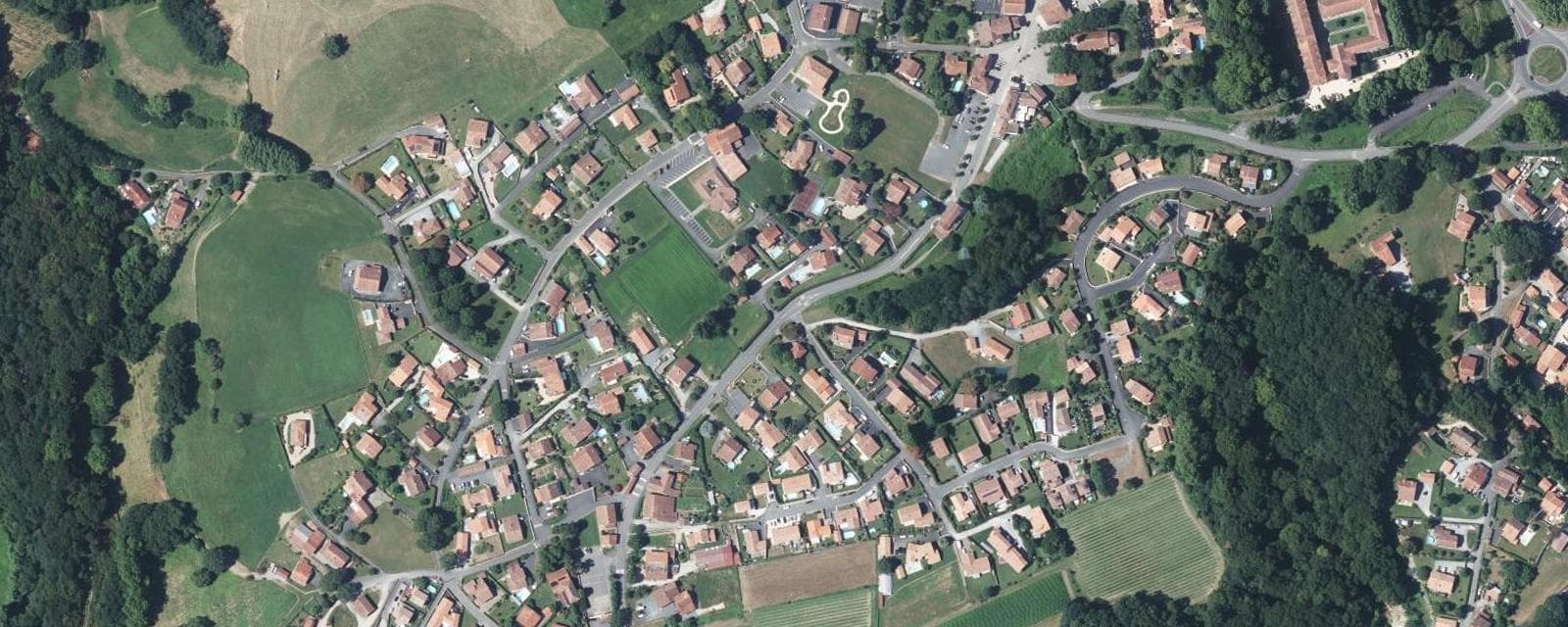 Vue aérienne de Larressore (Pyrénées-Atlantiques)
