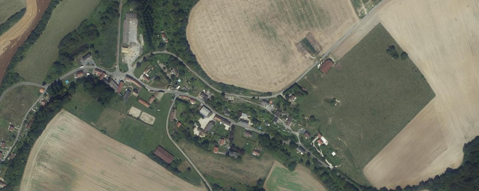 Vue aérienne de Launoy (Aisne)