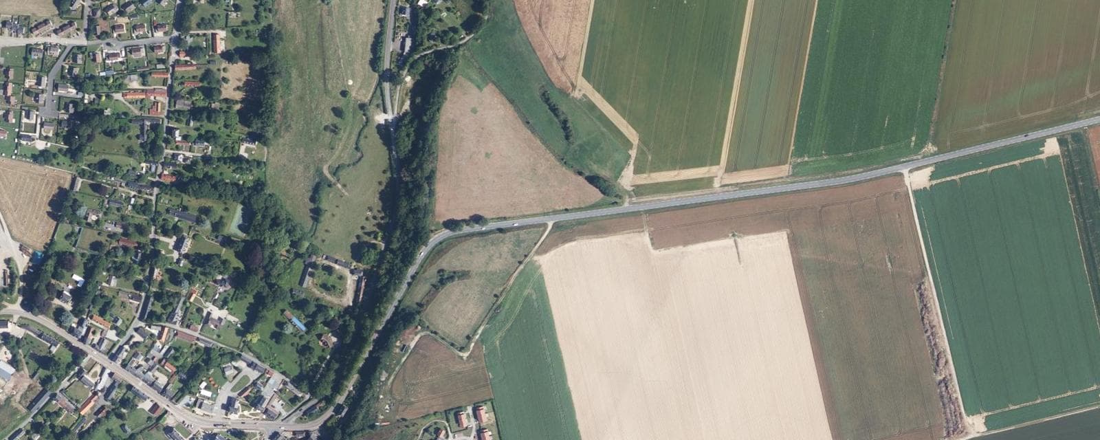 Vue aérienne de Le Bourg-Dun (Seine-Maritime)
