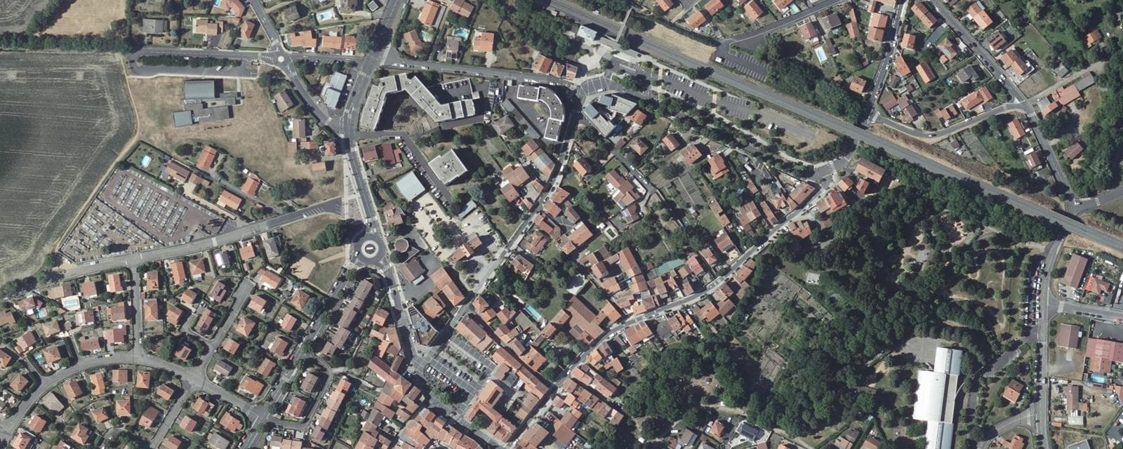 Vue aérienne de Le Cendre (Puy-de-Dôme)