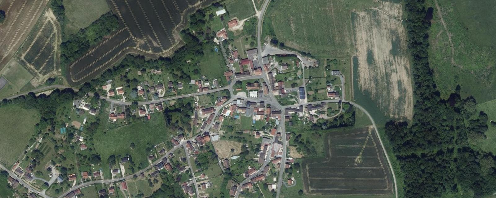 Vue aérienne de Le Charmel (Aisne)