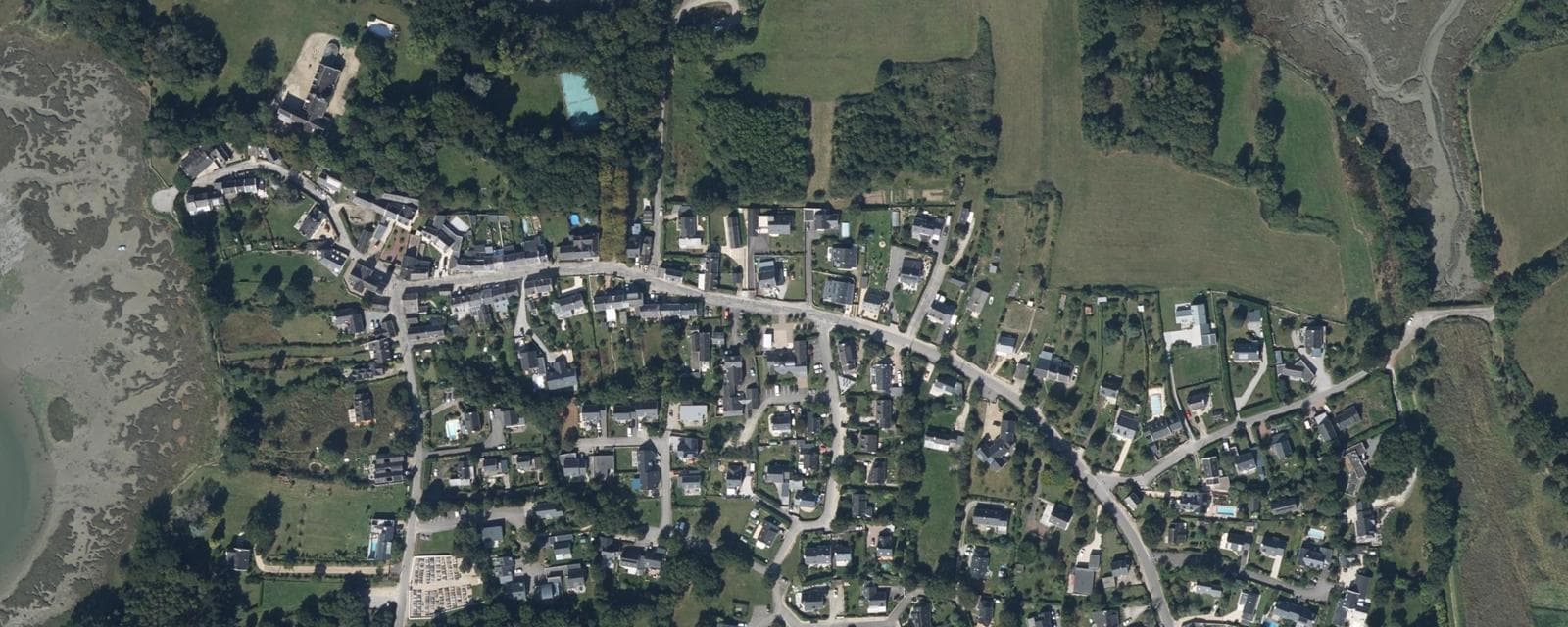 Vue aérienne de Le Hézo (Morbihan)