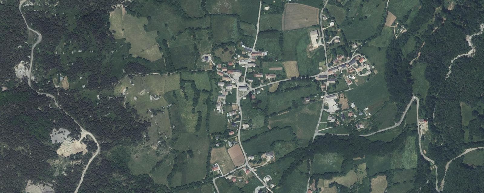 Vue aérienne de Le Noyer (Hautes-Alpes)