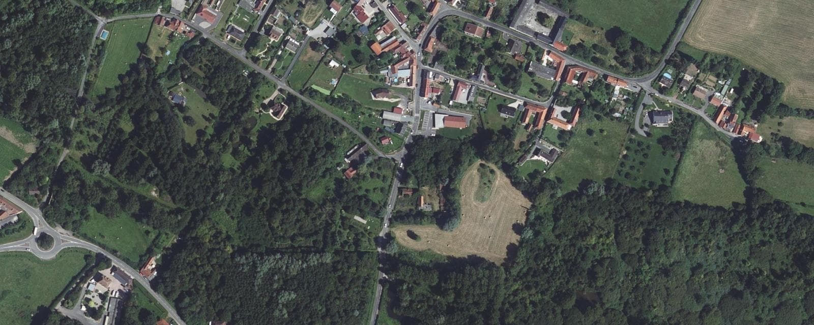 Vue aérienne de Ligny-sur-Canche (Pas-de-Calais)