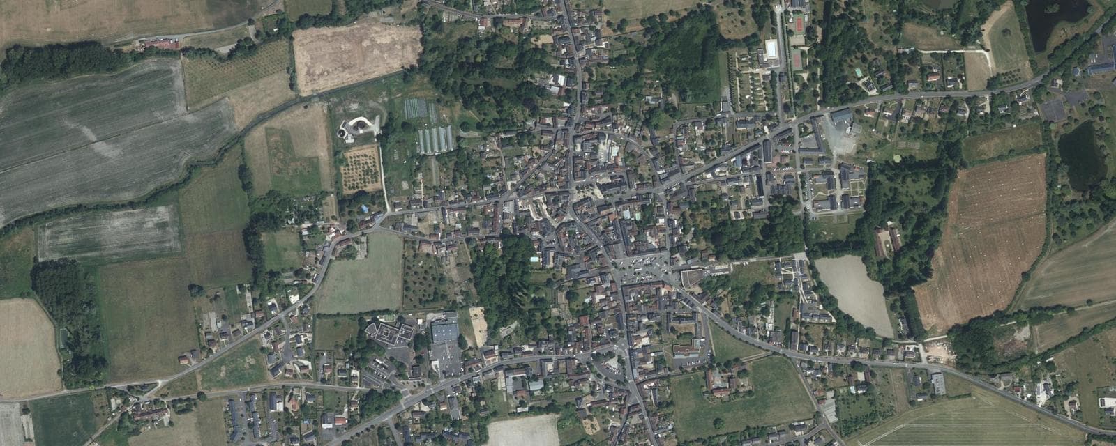 Vue aérienne de Ligueil (Indre-et-Loire)