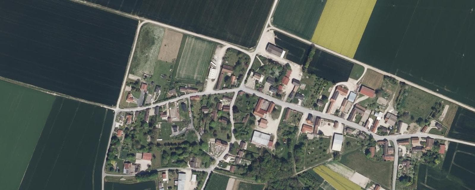 Vue aérienne de Linthes (Marne)