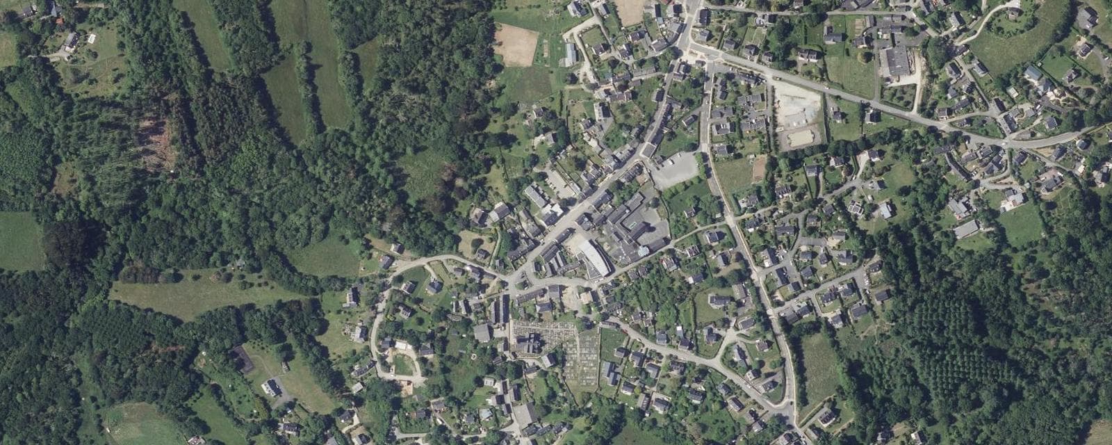 Vue aérienne de Logonna-Daoulas (Finistère)