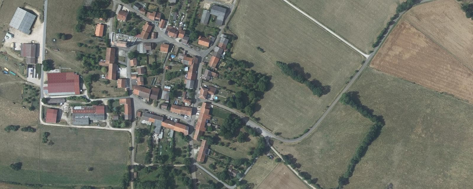 Vue aérienne de Longchamp (Haute-Marne)