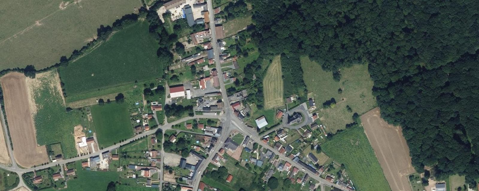 Vue aérienne de Longueval (Somme)