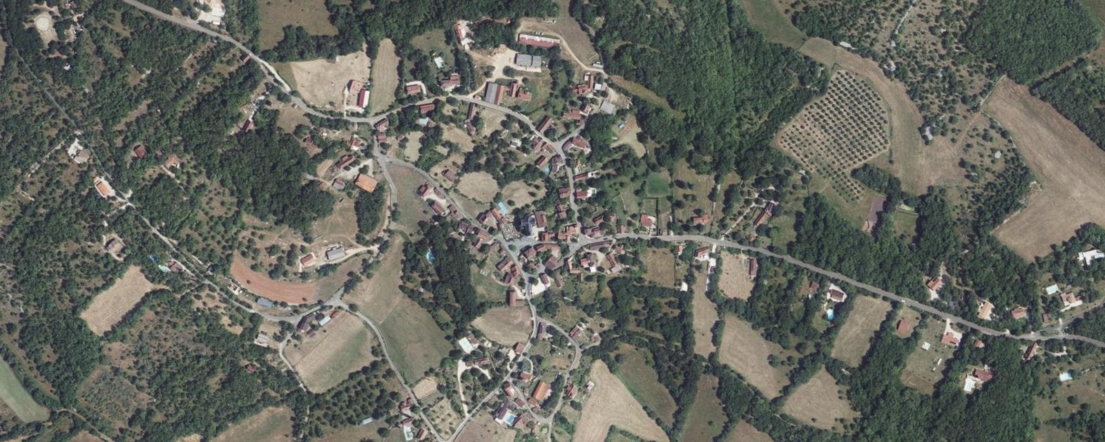 Vue aérienne de Lugagnac (Lot)