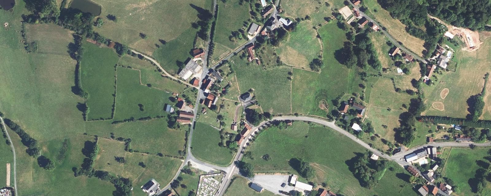 Vue aérienne de Marcillac-la-Croze (Corrèze)