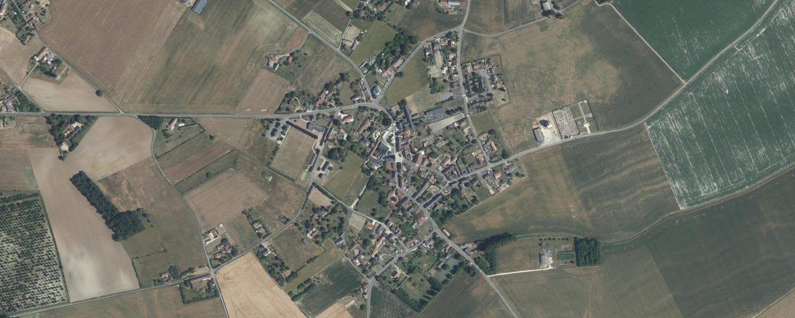 Vue aérienne de Marigny-Marmande (Indre-et-Loire)