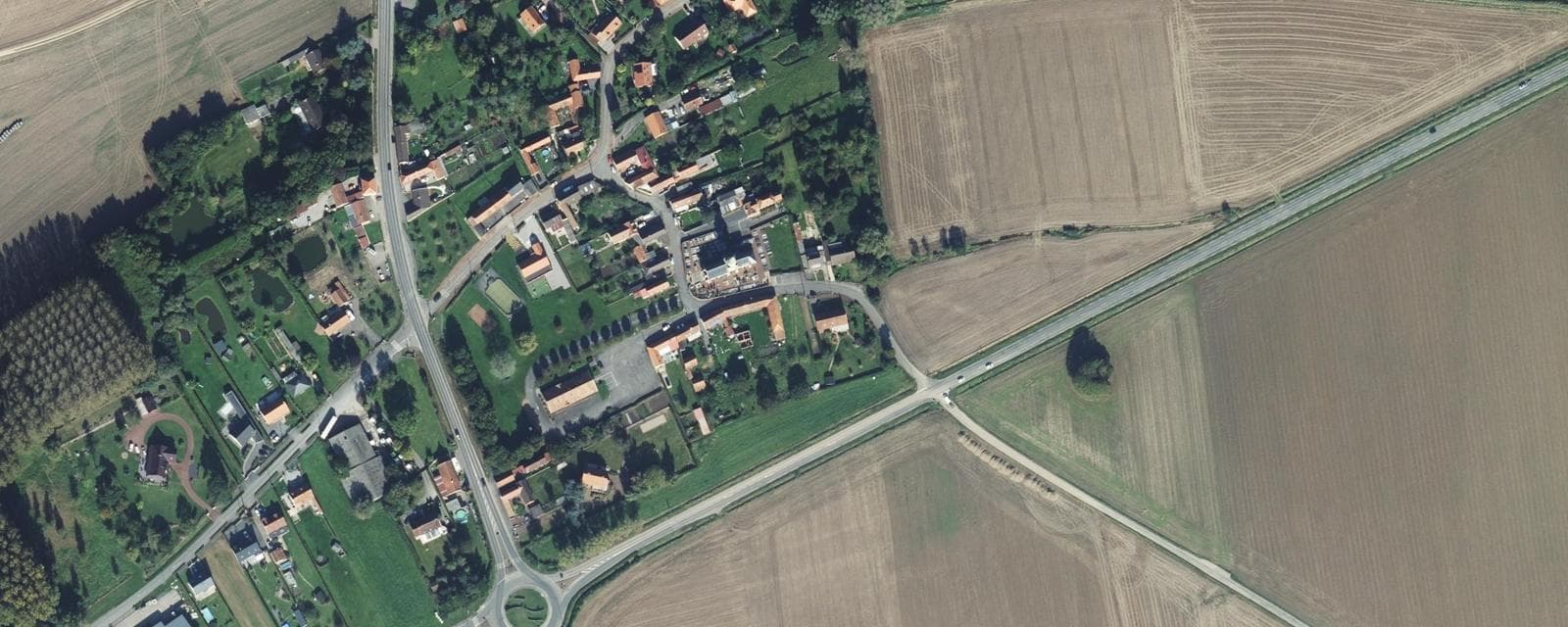 Vue aérienne de Mazinghem (Pas-de-Calais)