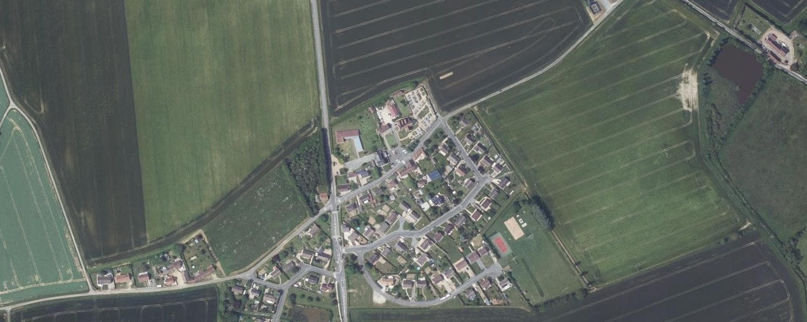 Vue aérienne de Meaucé (Eure-et-Loir)