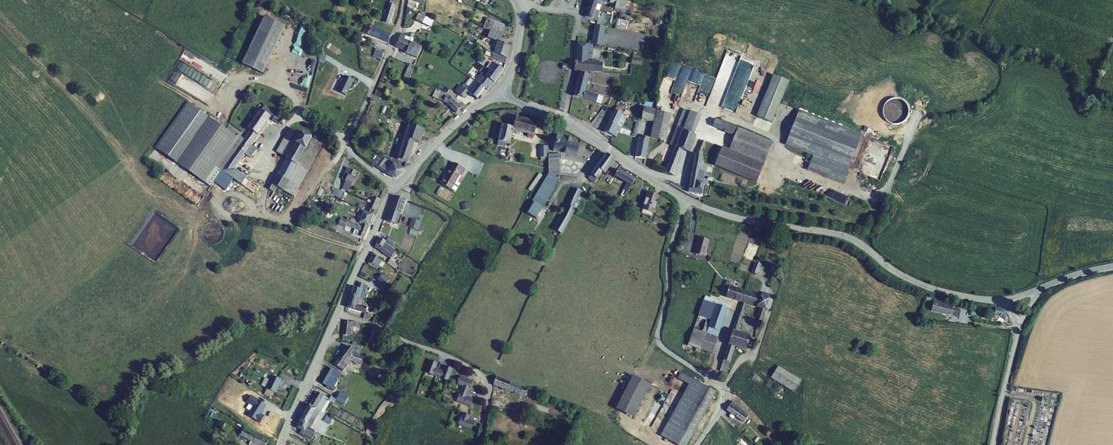 Vue aérienne de Monceau-Saint-Waast (Nord)
