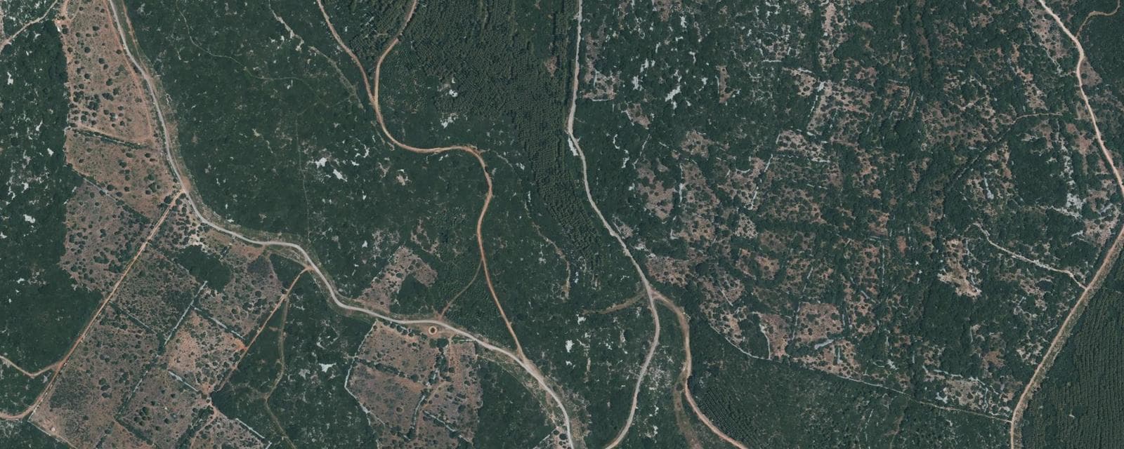 Vue aérienne de Montbazin (Hérault)