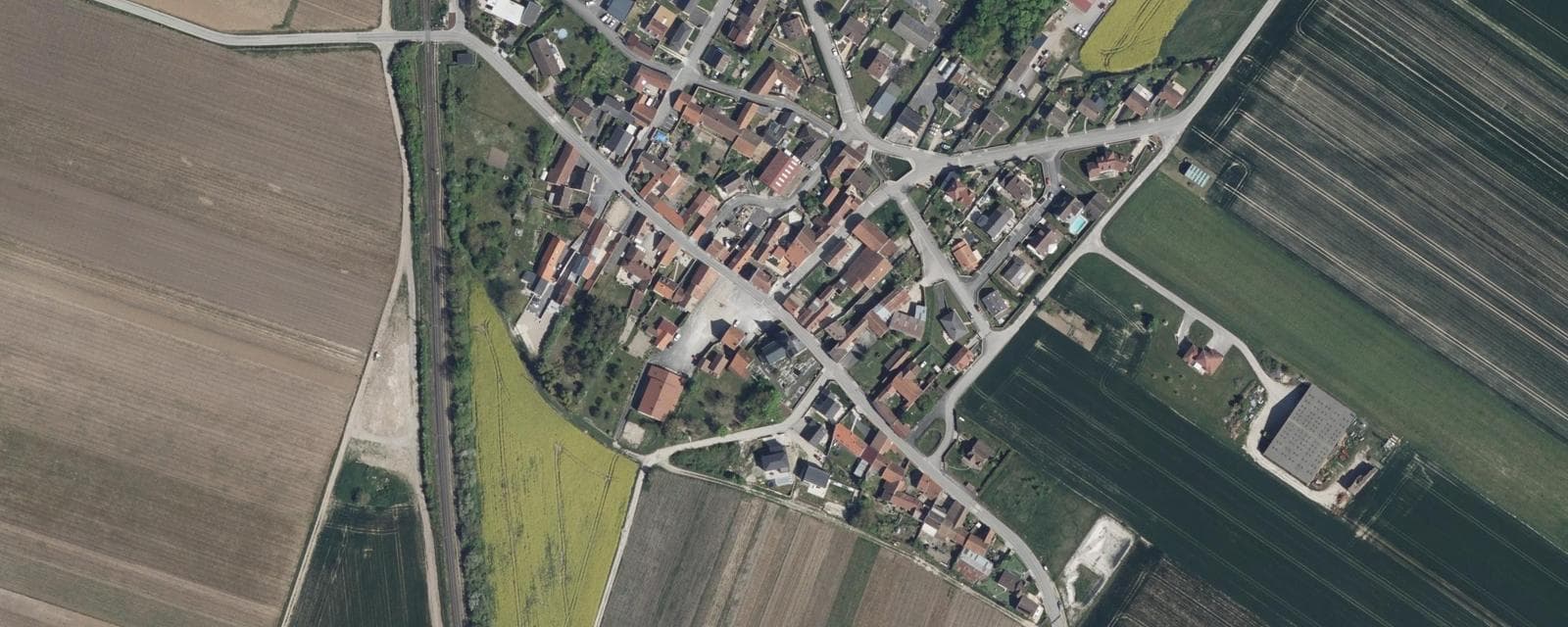Vue aérienne de Montbré (Marne)
