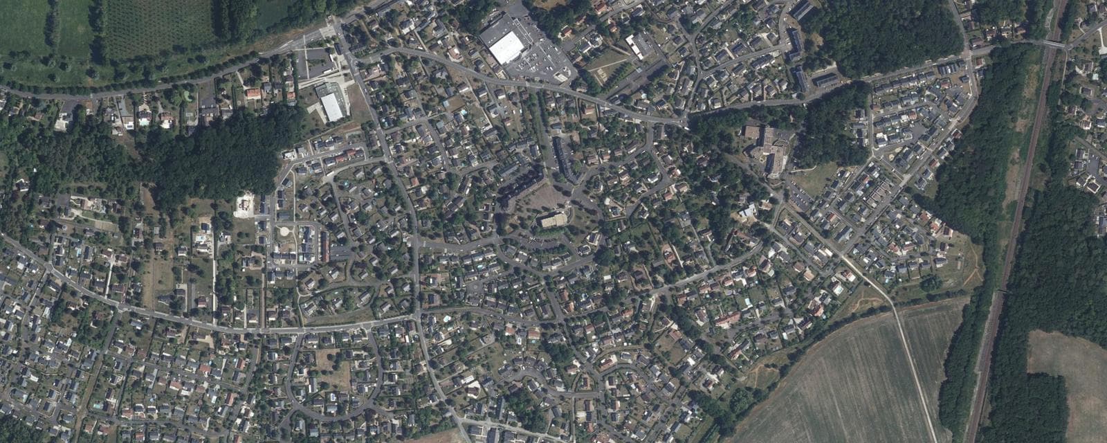 Vue aérienne de Monts (Indre-et-Loire)