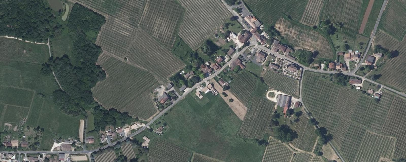 Vue aérienne de Mourens (Gironde)