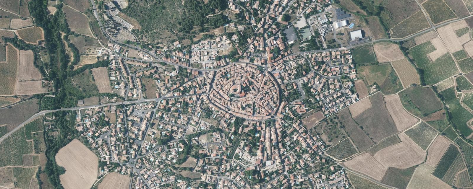 Vue aérienne de Murviel-lès-Béziers (Hérault)