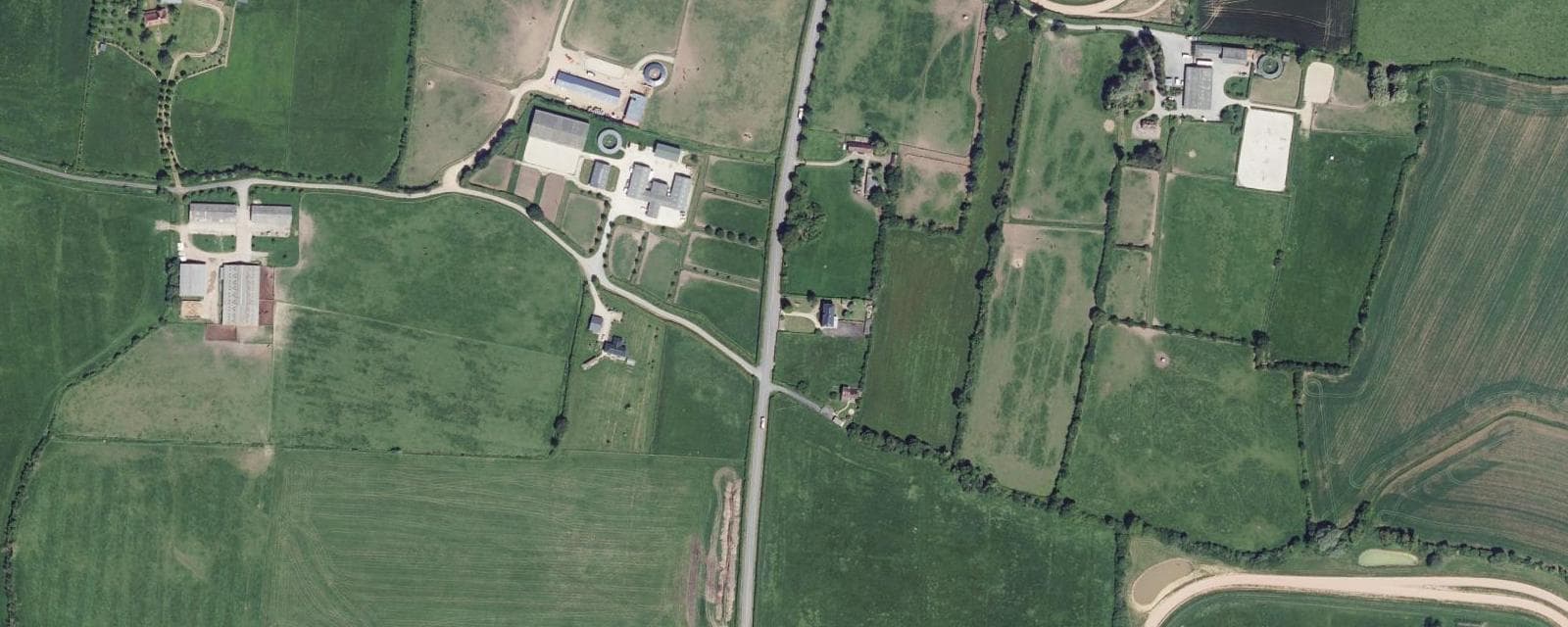 Vue aérienne de Notre-Dame-d'Estrées-Corbon (Calvados)