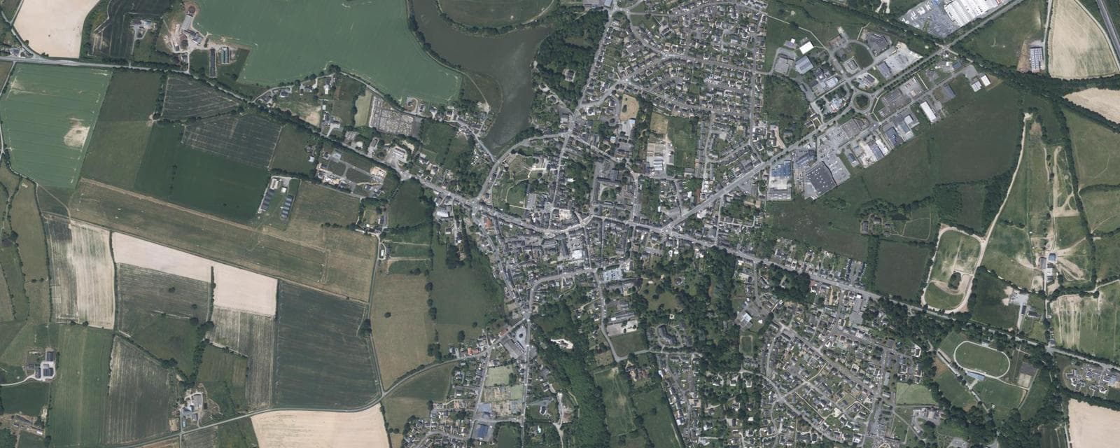 Vue aérienne de Ombrée d'Anjou (Maine-et-Loire)