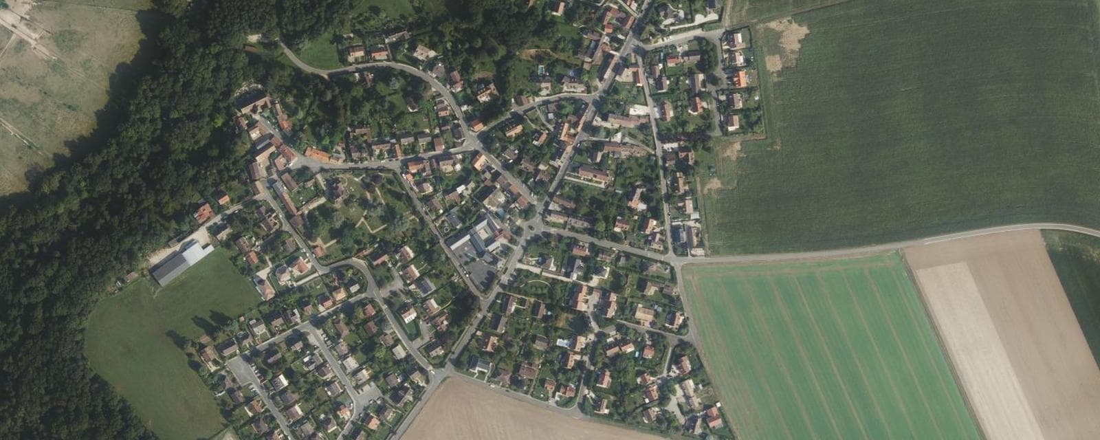 Vue aérienne de Orcemont (Yvelines)