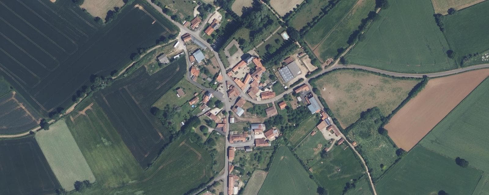 Vue aérienne de Oroux (Deux-Sèvres)