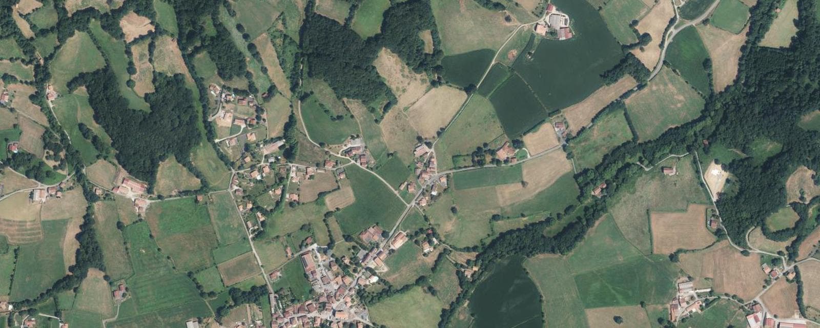 Vue aérienne de Ossès (Pyrénées-Atlantiques)