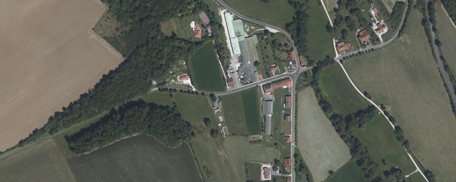 Vue aérienne de Pansey (Haute-Marne)