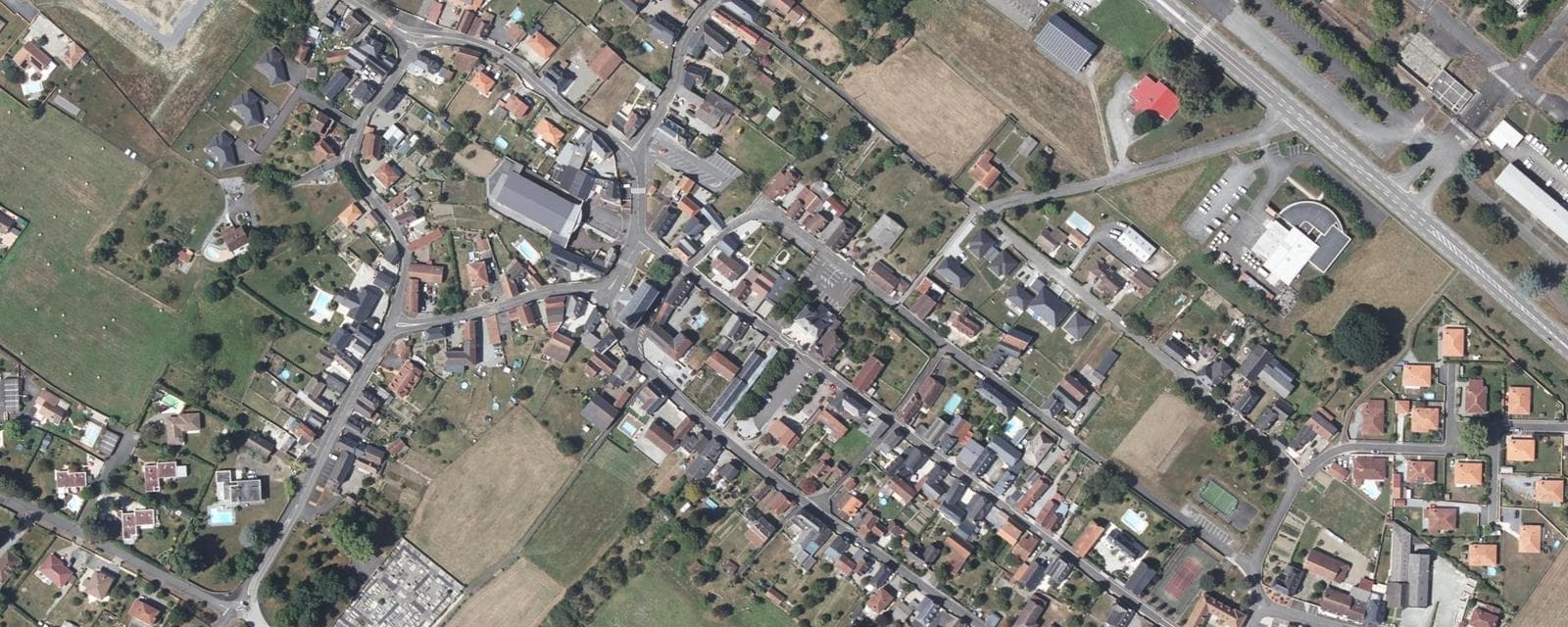 Vue aérienne de Pardies (Pyrénées-Atlantiques)