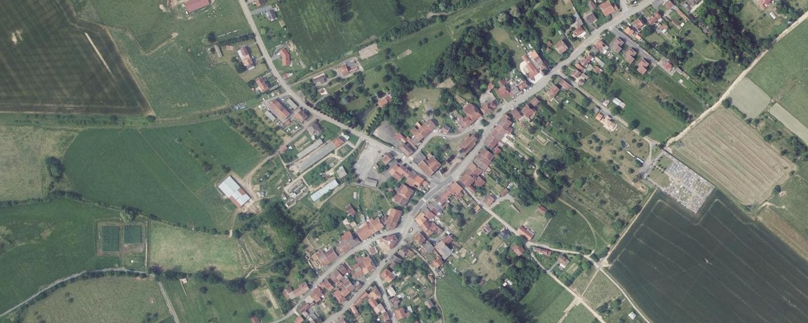 Vue aérienne de Pexonne (Meurthe-et-Moselle)
