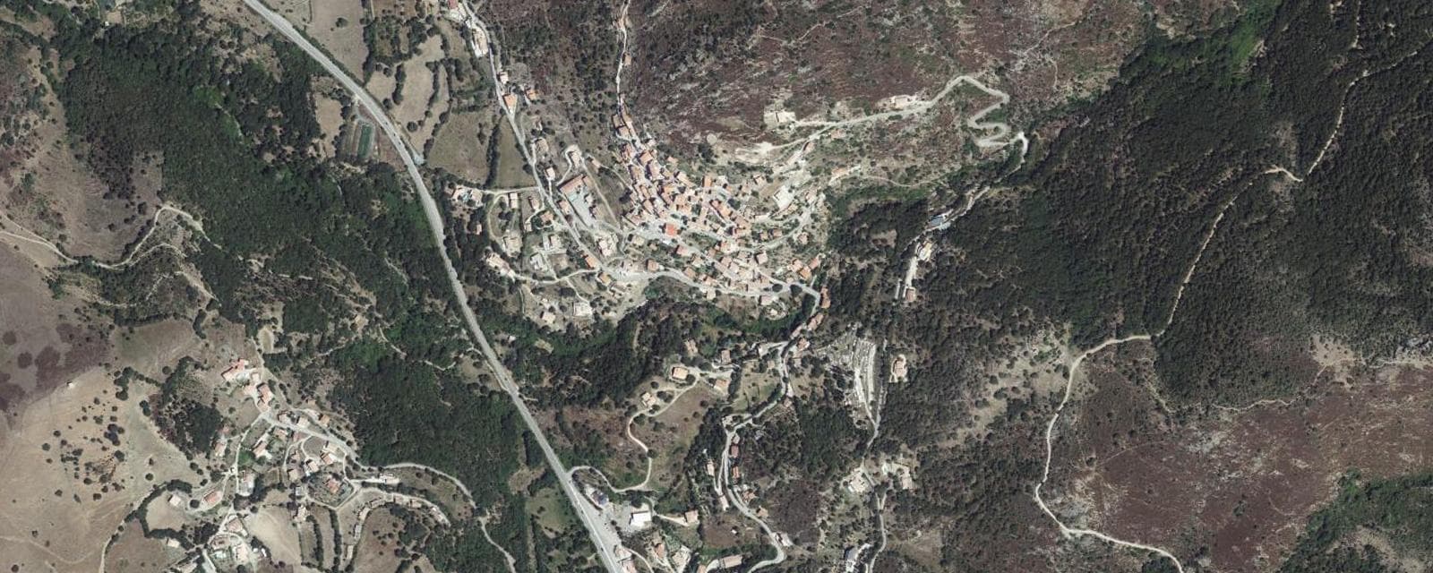 Vue aérienne de Pietralba (Haute-Corse)