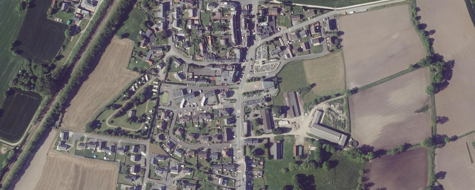Vue aérienne de Pontaubault (Manche)