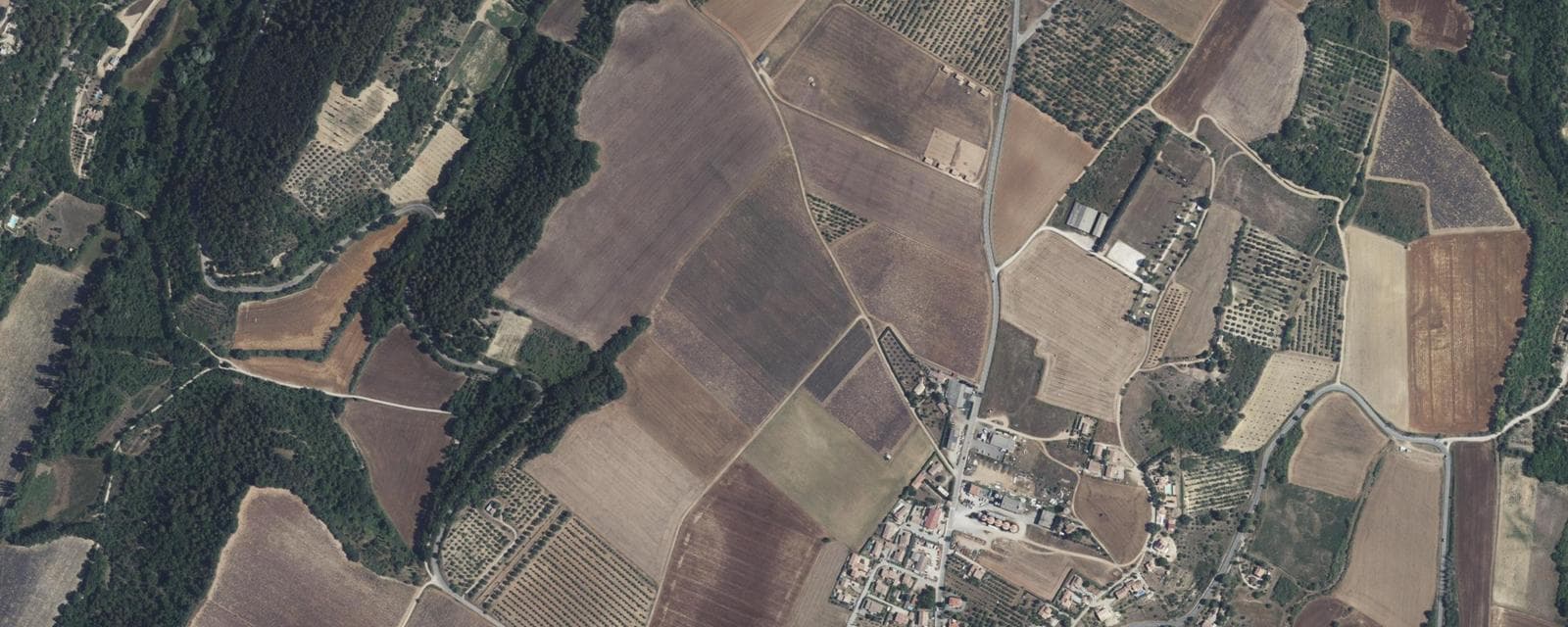 Vue aérienne de Puimoisson (Alpes-de-Haute-Provence)