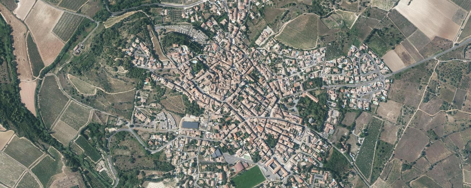 Vue aérienne de Quarante (Hérault)