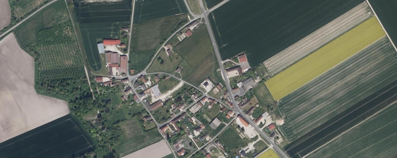 Vue aérienne de Queudes (Marne)