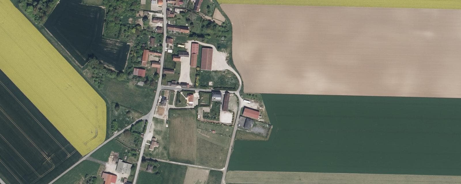 Vue aérienne de Reuves (Marne)
