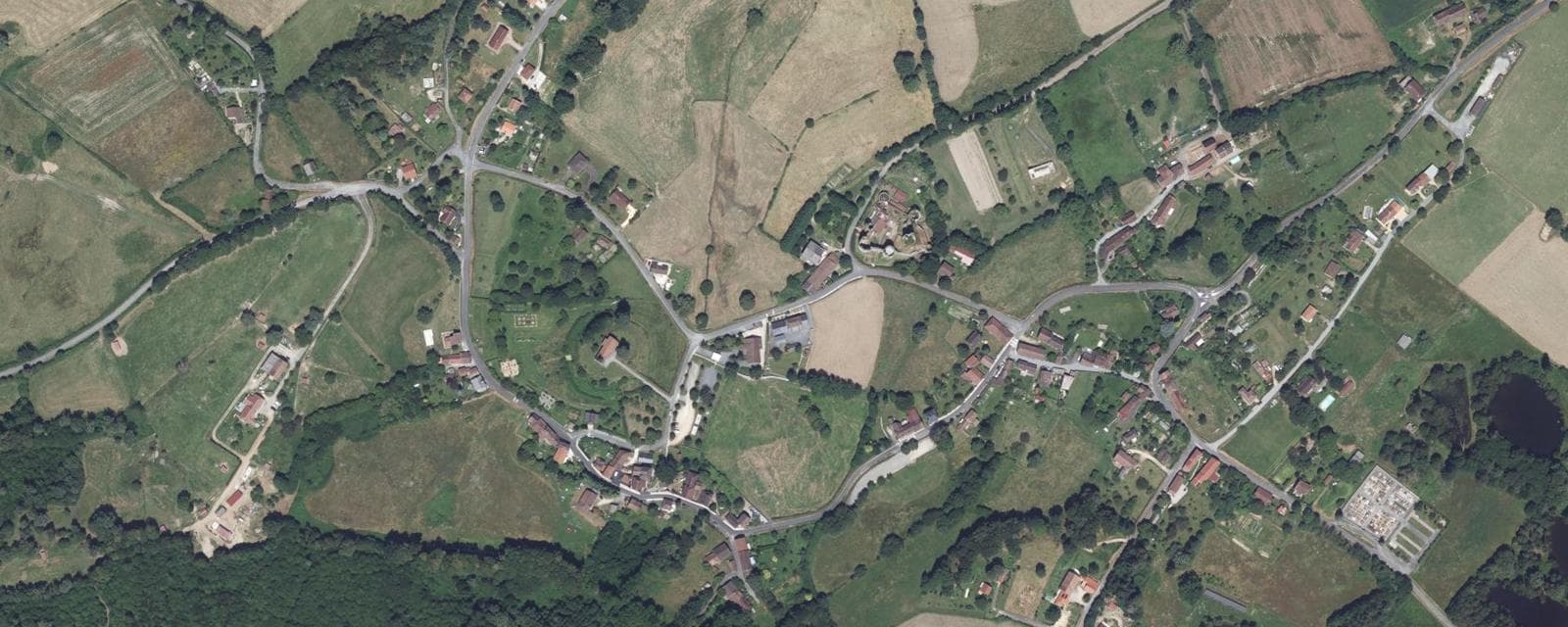 Vue aérienne de Rilhac-Lastours (Haute-Vienne)