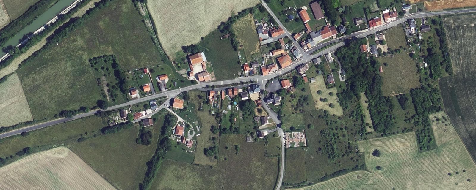 Vue aérienne de Rilly-sur-Aisne (Ardennes)