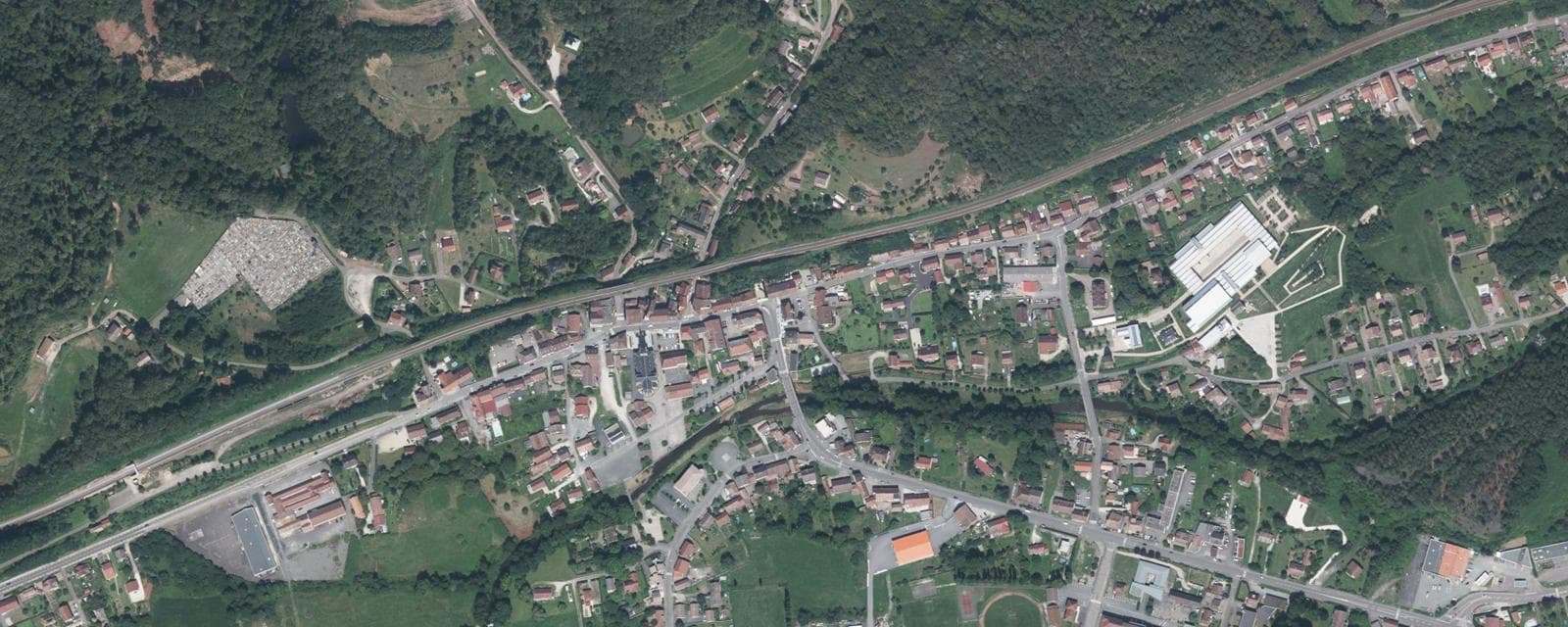 Vue aérienne de Ronchamp (Haute-Saône)