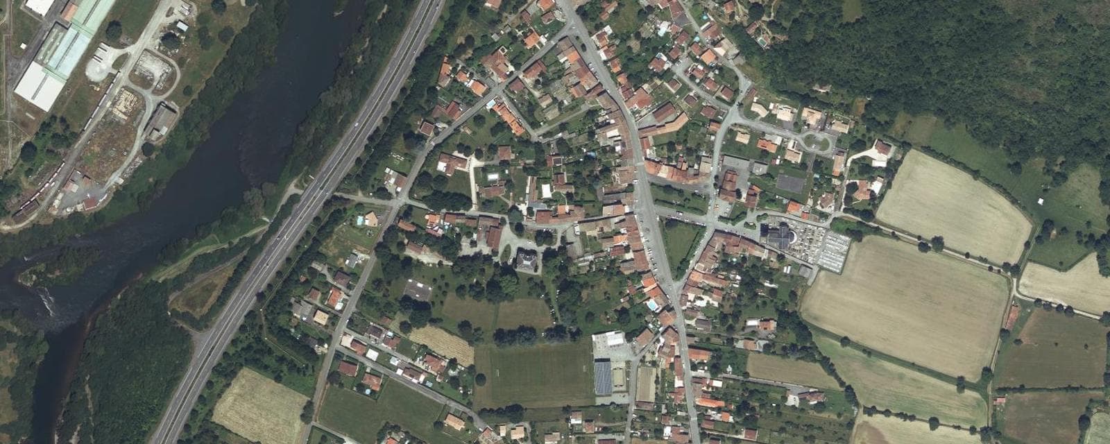 Vue aérienne de Roquefort-sur-Garonne (Haute-Garonne)