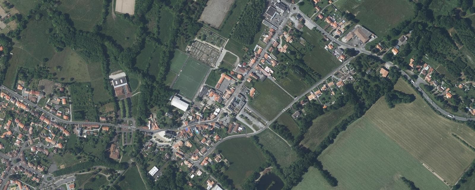 Vue aérienne de Saint-Aignan-Grandlieu (Loire-Atlantique)