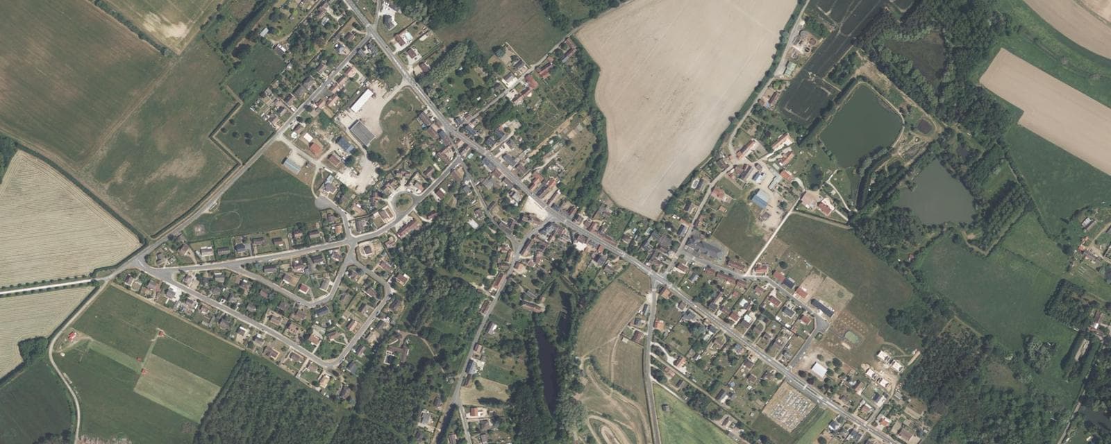 Vue aérienne de Saint-Aignan-le-Jaillard (Loiret)