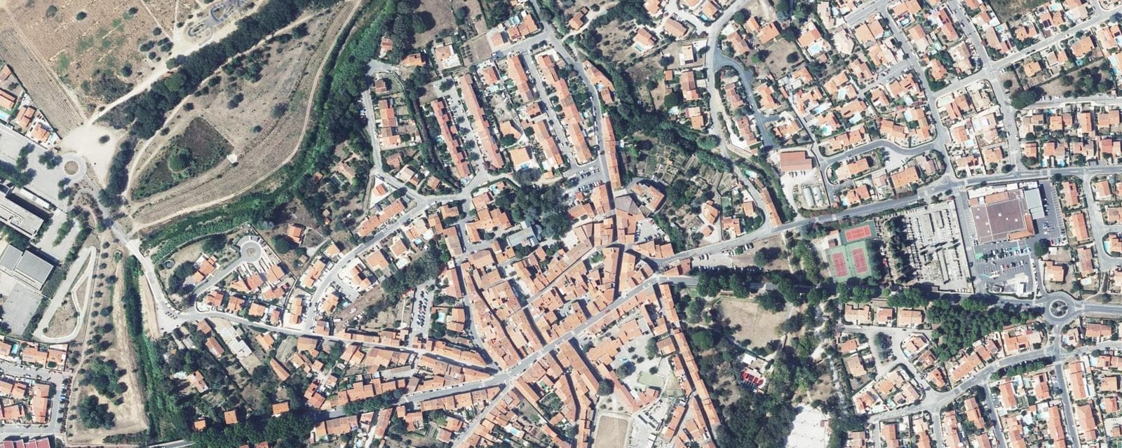 Vue aérienne de Saint-André (Pyrénées-Orientales)