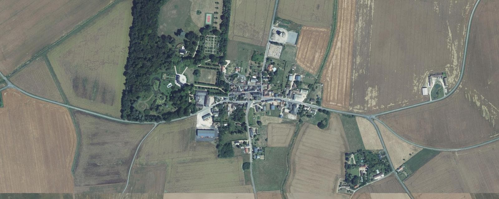 Vue aérienne de Saint-Cyr-du-Gault (Loir-et-Cher)
