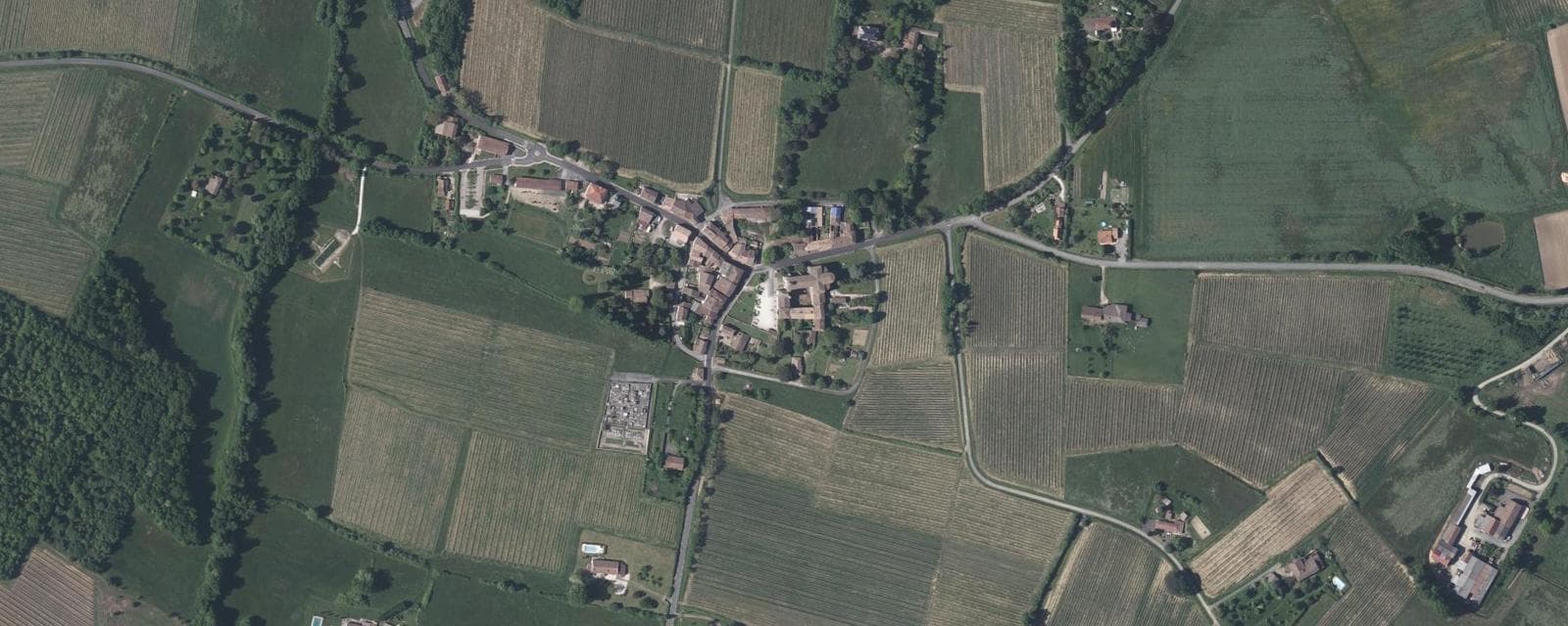 Vue aérienne de Saint-Ferme (Gironde)